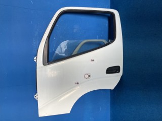 TOYOTA (トヨタ) 純正部品 ボデーASSY RR ダイナ/トヨエース
