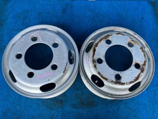 トラック用中古部品のリトラス・パーツセンター