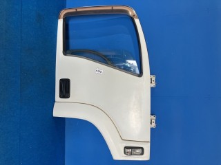 トラック用中古部品のリトラス・パーツセンター