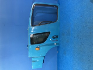 トラック用中古部品のリトラス・パーツセンター