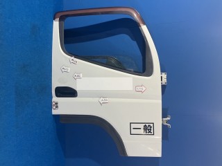 トラック用中古部品のリトラス・パーツセンター