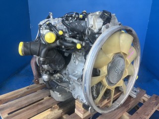 ENYA06-2エンジン中古と他中古部品。