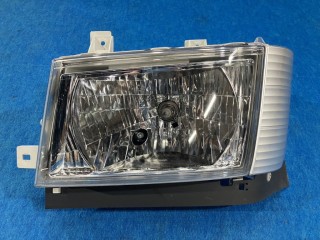 トラック用中古部品のリトラス・パーツセンター