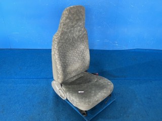トラック用シート中古 トラック用中古部品のリトラス・パーツセンター