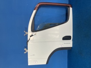 三菱CANTER ジャンク品 トラック用中古部品のリトラス・パーツセンター